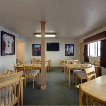 Americas Best Value Inn Oklahoma City South Екстериор снимка